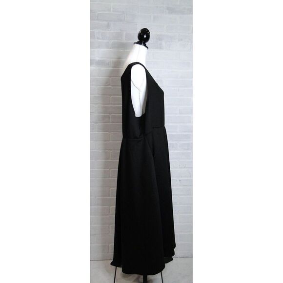 Torrid Size 4 Dress Square Neck Skater Scuba Black Midi - Picture 4 of 6